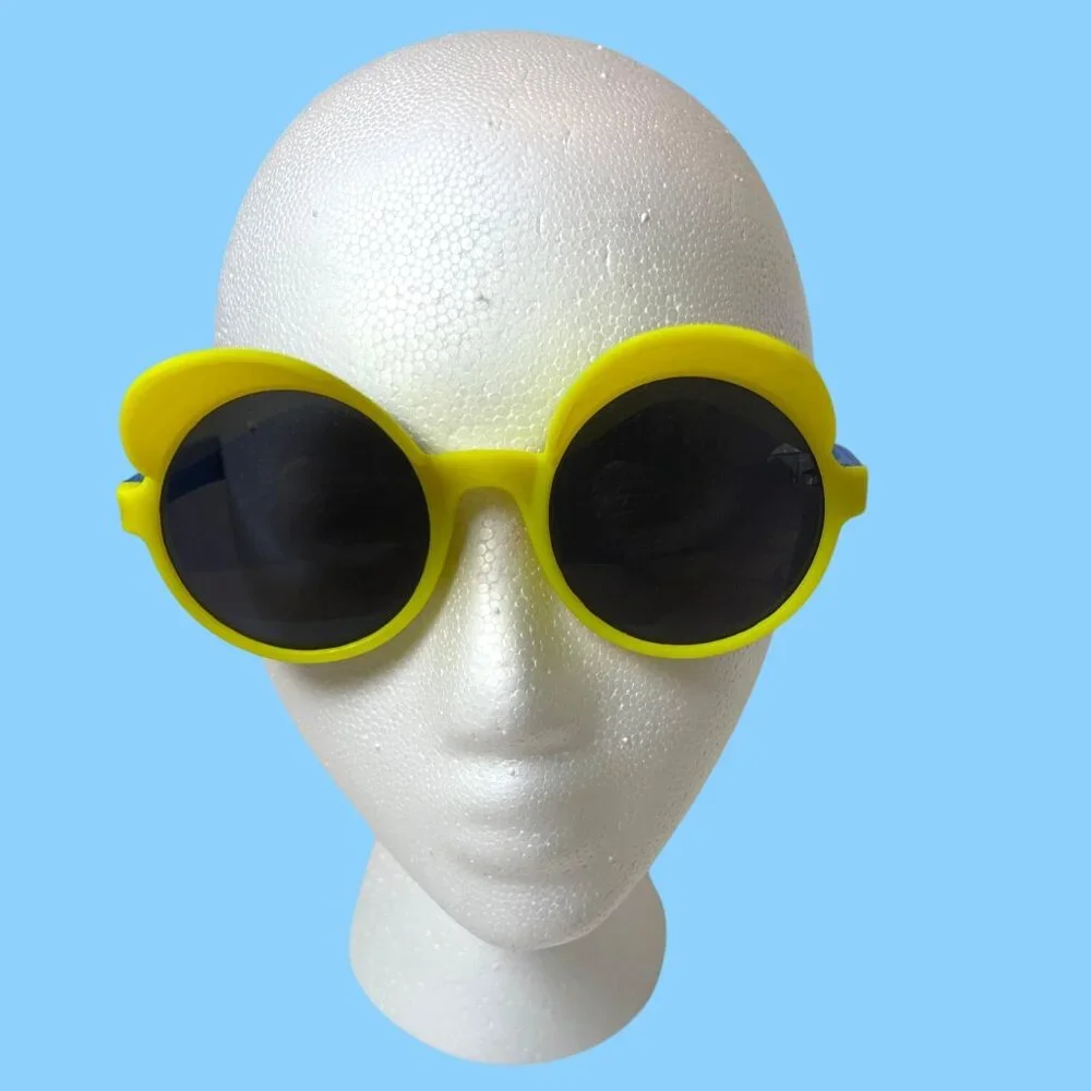Yellow Sunglass Retro Back To Future Movie Futuristic Solar Shades Pizza Hut VTG - Picture 11 of 12